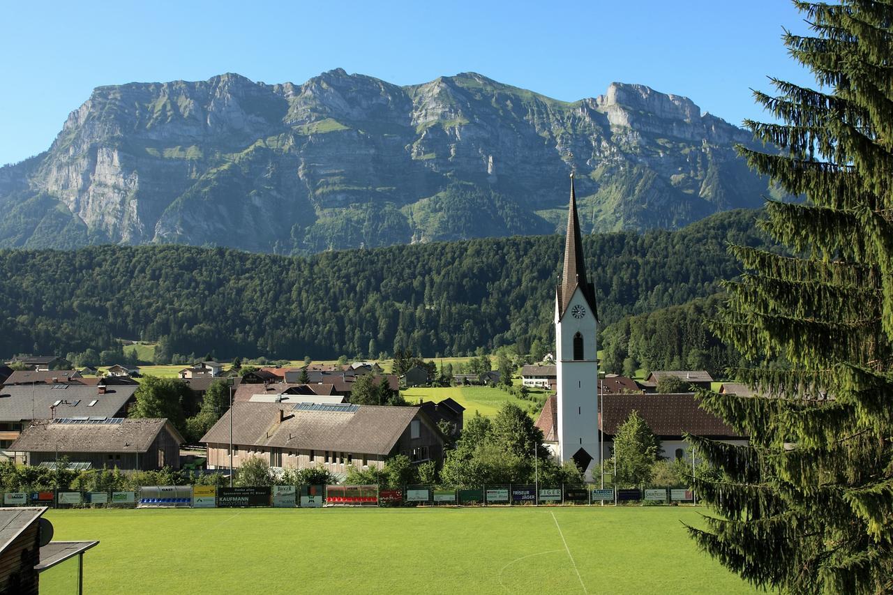 Gasthof Taube Bizau Exterior foto